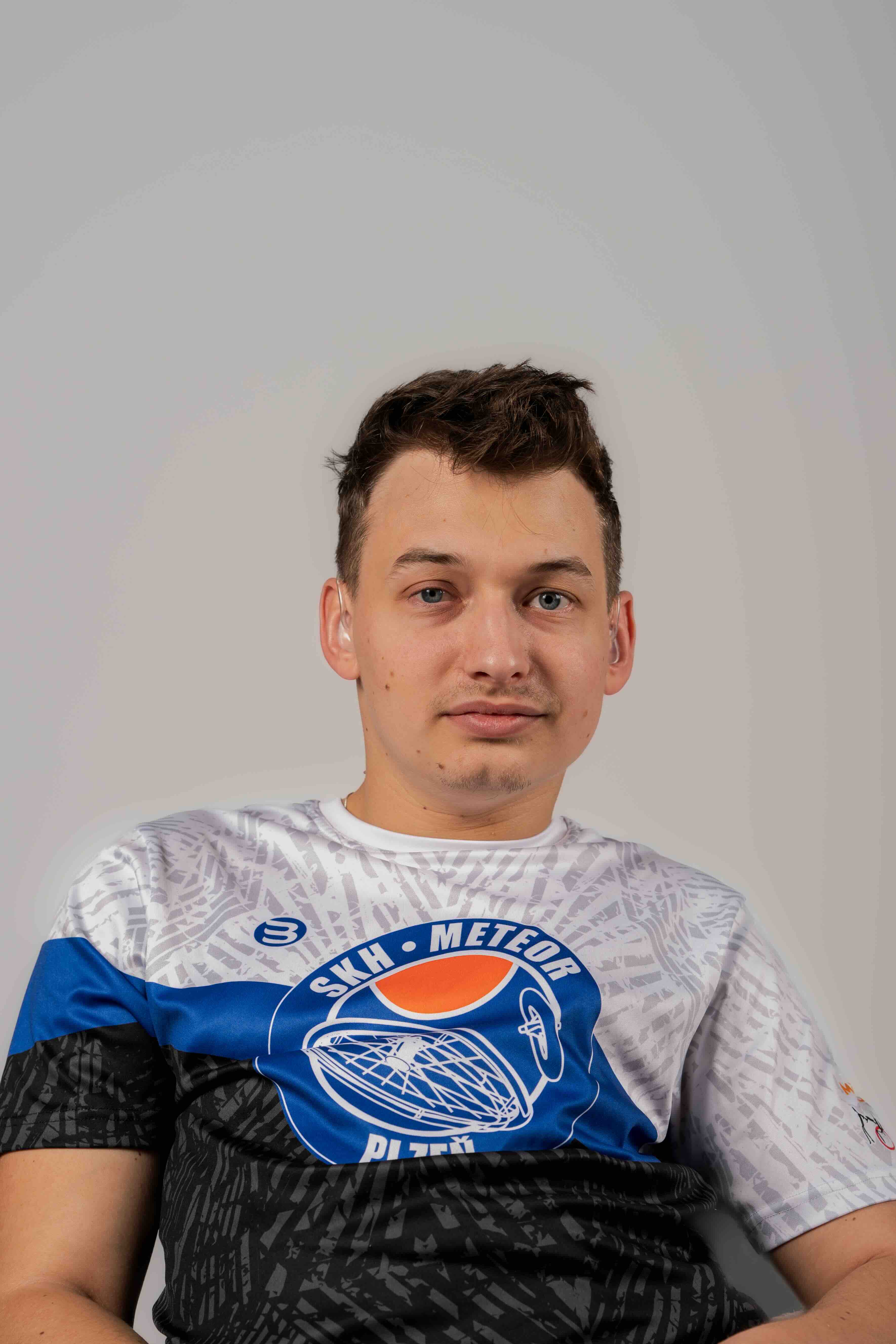 (11) Oliver Moučka