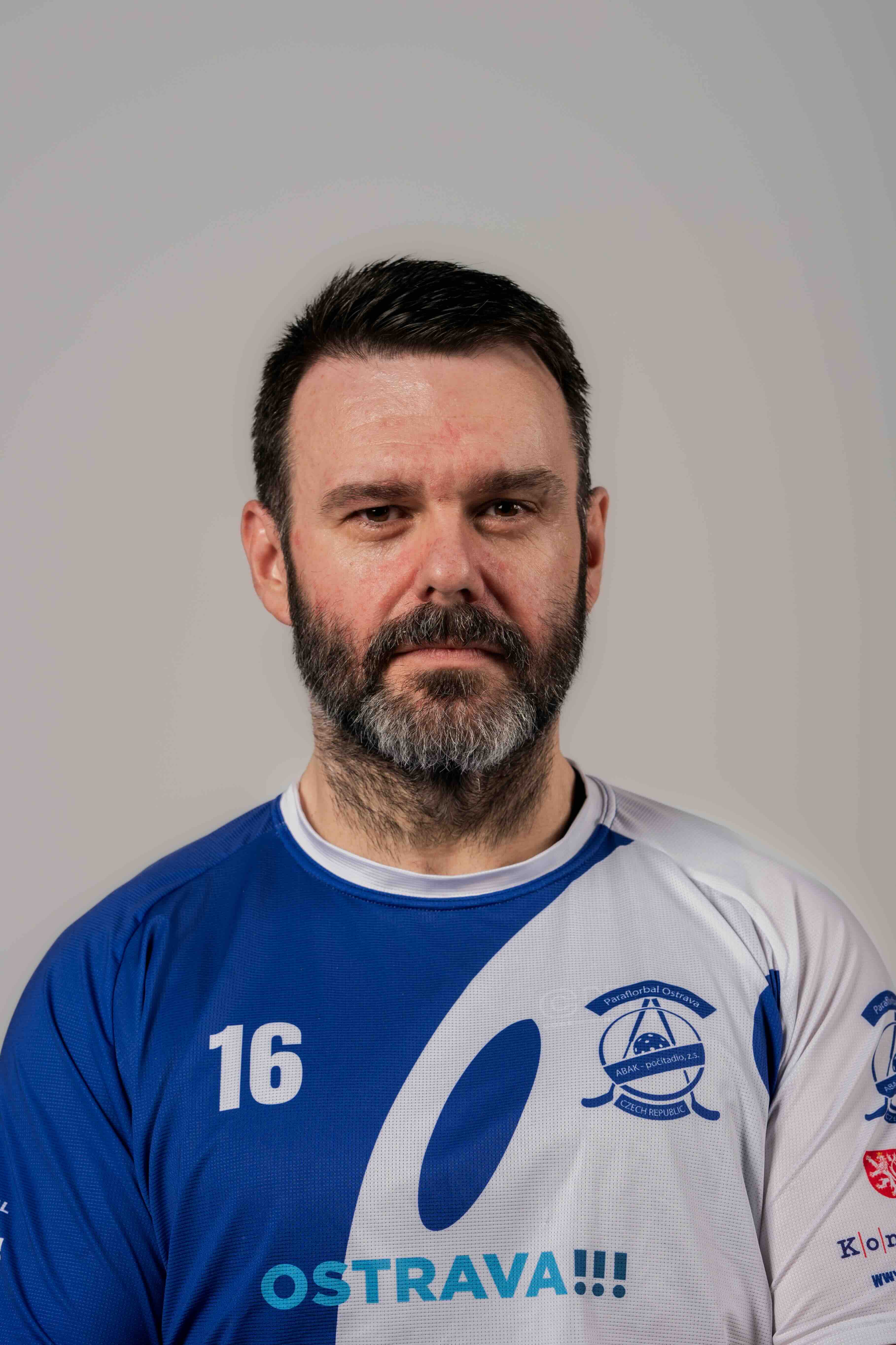 (16) Lukáš Grüner